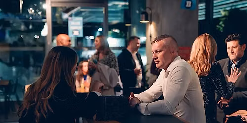 Smart Speed Dating in Seaport Village | Cityswoon | Ages 39-54