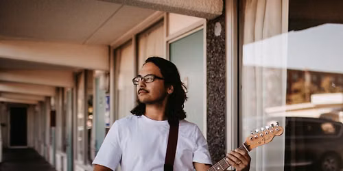 Kyle Yap | Acoustic on the patio