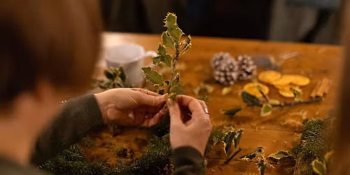 Christmas crafts at the castle