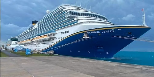 Travel the World w\/ Smiley is cruising to Bermuda