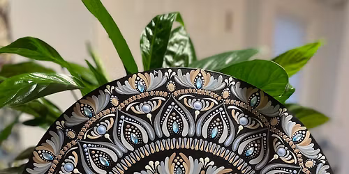 **FULL** Cottage Dots Spring Retreat 