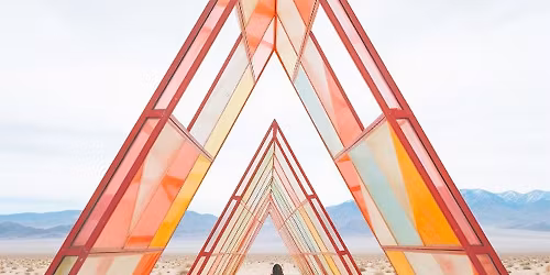 \u0411\u0438\u0437\u043d\u0435\u0441 \u043a\u043e\u043d\u0441\u0442\u0435\u043b\u0430\u0446\u0438\u0438