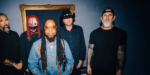 Sevendust, Theory of a Deadman, Return to Dust in Riverside