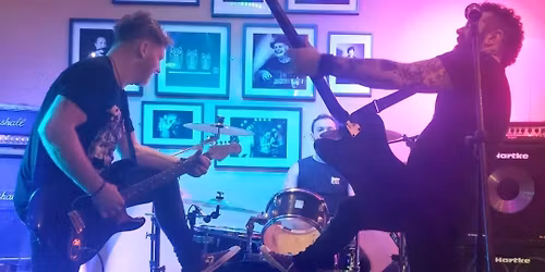 3peace back to the Sun Inn