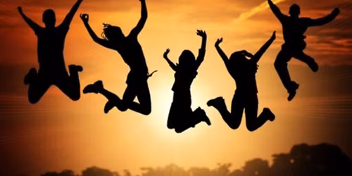 Sz\u00e1rnyalj szabadon - 3 napos \u00f6nismereti elvonul\u00e1s Si\u00f3fokon