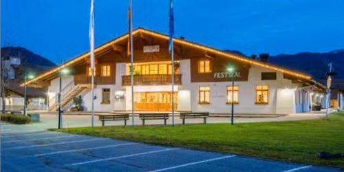 Oktoberfest mit Brandig im Festsaal