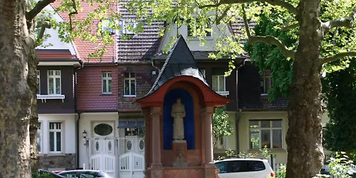 Stadtf\u00fchrung \u00bb11 von 111: Oberstadt trifft Altstadt - Unbekannte Ecken und spannende Geschichte(n)