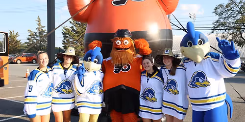 Women's Ice Hockey vs. Mercyhurst | Flyers Rink Takeover