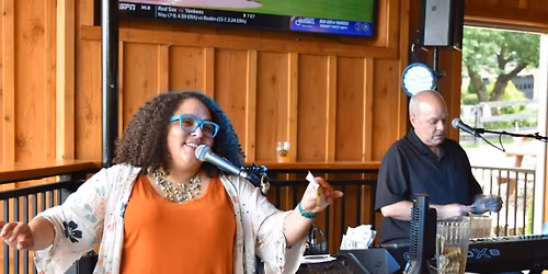 Dueling Pianos at Bear Chase! 