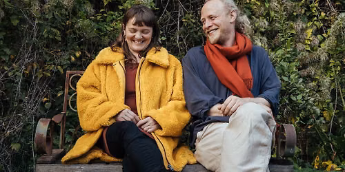 Hannah James & Toby Kuhn