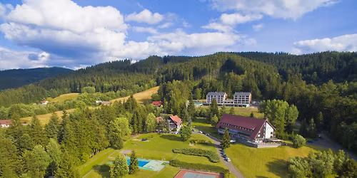 POZV\u00c1NKA na relaxa\u010dn\u011b - vzd\u011bl\u00e1vac\u00ed v\u00edkendov\u00e9 setk\u00e1n\u00ed s Finclubem