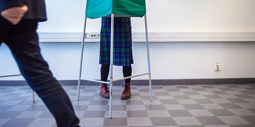 G\u00f6teborg r\u00f6star - fr\u00e5ga ut politikerna!