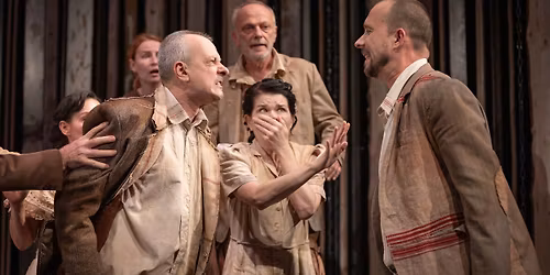 Szemle Plusz | Egy piaci nap (Z\u00e1vada P\u00e1l \u2013 Moh\u00e1csi J\u00e1nos \u2013 Moh\u00e1csi Istv\u00e1n)