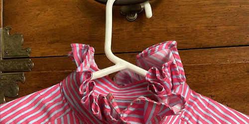 Make Your Own Upcycled Frilled-Collar Shirt