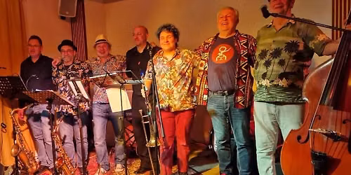 Live Konzert f\u00fcr den Hut von \u201cThe Jitterbug Bites\u201d