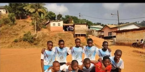 Festy foot a la base — Carriere