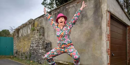 Play, Presence and Parts NORWICH; an introduction to the wonderful world of Holly Stoppit