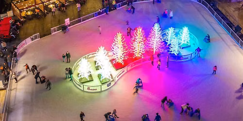 Art On Vine: Black Friday Holiday Village