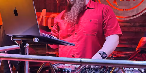 DJ Jeremy @ Seven Mile Post