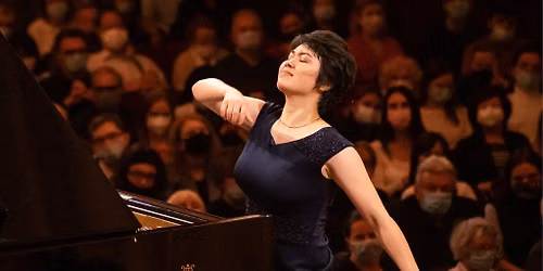 Jax Symphony: Ravel & Shostakovich