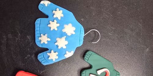 Christmas sweater clay art