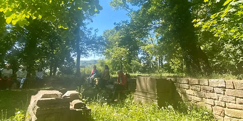 Ges\u00e4nge und meditativer Spaziergang mit Ute Kreidler 