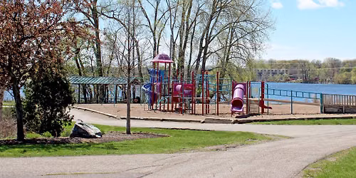 Tanners Lake Park Pop-Up Engagement Event