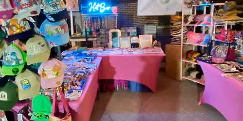 \u2728POP UP\u2728 Custom Trucker Hat Bar with Rhinestone Mermaid Creations! \ud83d\udc95\u2728\ud83d\udc8e\ud83e\udddc\ud83c\udffc\u200d\u2640\ufe0f