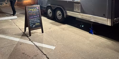 Wanderlust Food Truck at Rackets