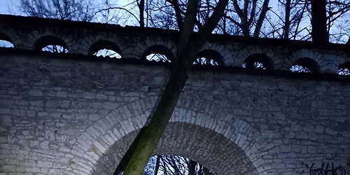 Rajd pieszy  ,,Noc\u0105 przez Kazimierz Dolny i okolice "