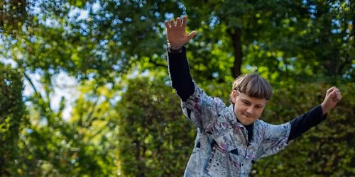 Vale & Moritz  (Gesang & Klavier)       Eintritt frei