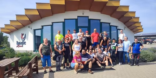 Putov\u00e1n\u00ed mezi Vinohrady 2026