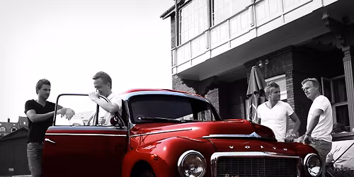 JULEBAL HOS APETIT MED ROGER & OVER