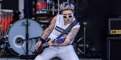 Sarah McLeod acoustic - Workers Club Fitzroy