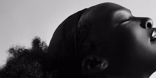 Elisabeth Troy, Kele Le Roc, 3 Of A Kind, So Solid Crew, Sweet Female Attitude, the Artful Dodger, The Viper, Shelley Nelson, Oxide &amp; Neutrino, Mc Vapour, DJ Luck &amp; MC Neat, Stush, Monsta Boy in London