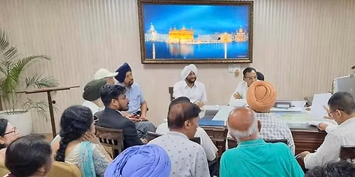 Protest for construction of PR-6 Road