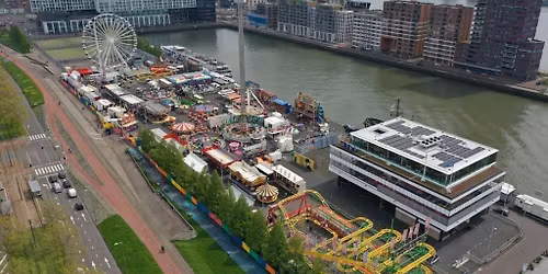 Kermis Rotterdam \ud83c\udfa1\ud83c\udfa2\ud83c\udfa0\ud83c\udf6d\ud83c\udf6c