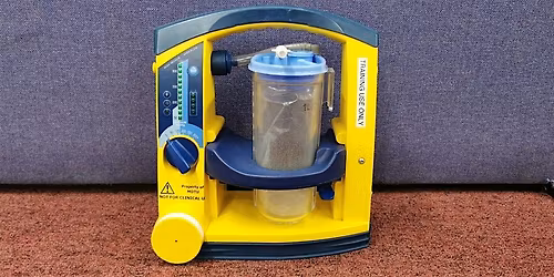 Laerdal LSU 4000 Emergency Suction Unit - AT\/A - QMC