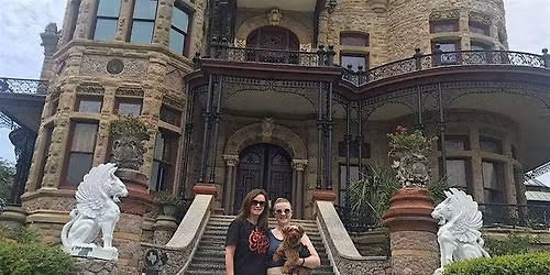 Groovy Gruene Scavenger Hunt