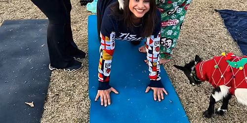 Holiday Goat & Alpaca Yoga 🎄 10am 11/29