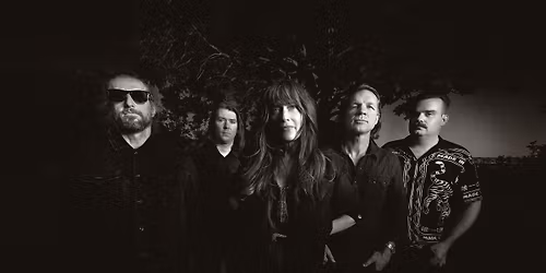 Sunday Music: Cassis + Phantom Island