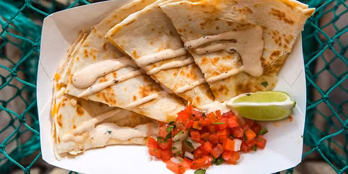 Cousins Maine Lobster \ud83e\udd9e at Elk Grove Village - Mikerphone Brewing