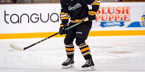 Drummondville Voltigeurs at Victoriaville Tigres