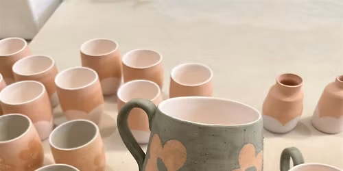 Hand Build a Ceramic Mug w\/ DH MAKERS