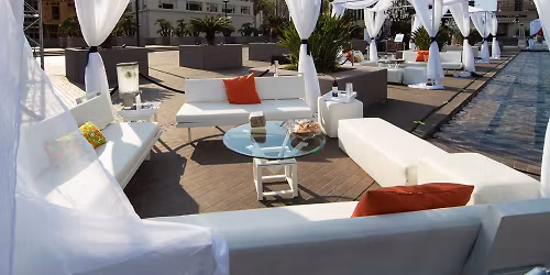 Yawners Sevilla Tickets