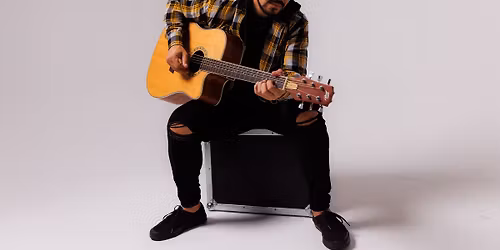 Josh Austin Live @ Captain Hiram\u2019s