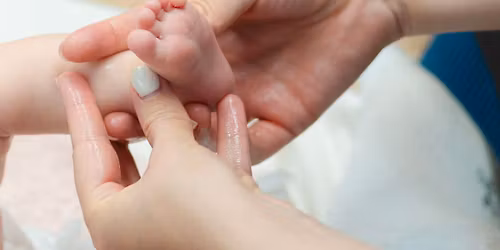 Babamassz\u00e1zs tanfolyam \ud83c\udf3f V\u00e1rand\u00f3s \u00e9s kisbab\u00e1s csal\u00e1dok sz\u00e1m\u00e1ra