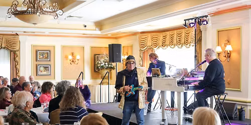Zehnder\u2019s Snowfest Lunch Show