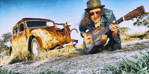 Gwyn Ashton (UK) in Encounter Bay, South Australia