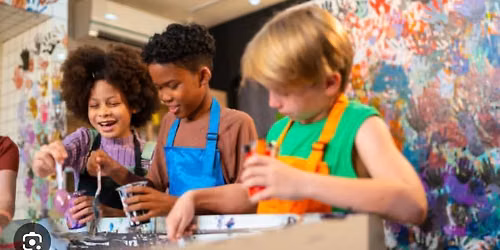 Kids STEAM and Movement Crafting Club - Saturdays 2:00pm-4:30pm in Gaslight Clifton - Ages 5-11